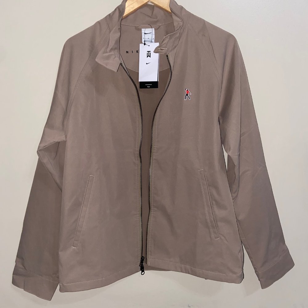 Nike Water Repel Tiger Woods TW Golf Jacket Casual "Fist Pump" Mens DA4149-247